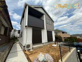東京都町田市真光寺３丁目