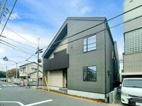 東京都杉並区和泉２丁目