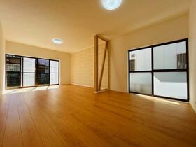 愛知県半田市花園町１丁目