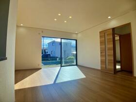 愛媛県松山市中須賀３丁目