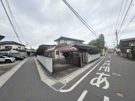 福岡県福岡市博多区諸岡５丁目