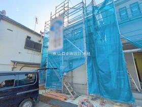 埼玉県所沢市中新井３丁目