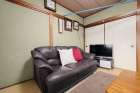 福岡県福岡市南区野多目６丁目