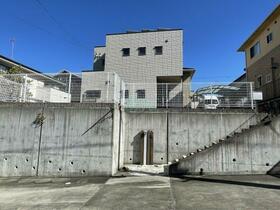 滋賀県大津市仰木の里東１丁目