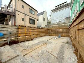 東京都中野区中央３丁目