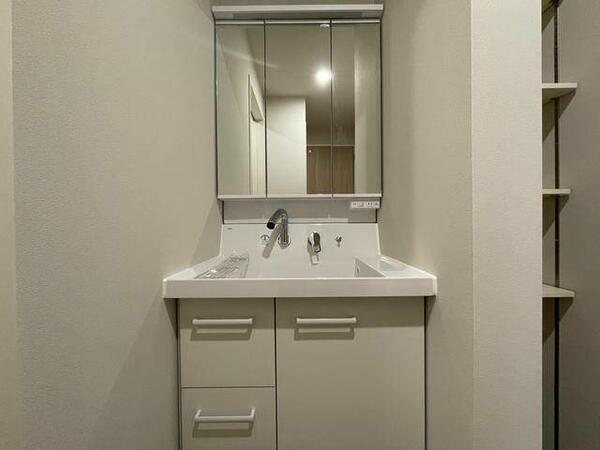 detached 埼玉県さいたま市中央区上落合８丁目

地図を見る