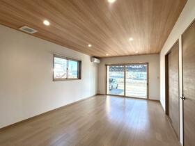 長野県茅野市湖東花蒔