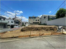 東京都目黒区五本木1丁目