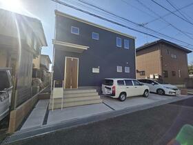 茨城県牛久市栄町６丁目