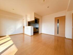 フローレンス倉敷中島　１００３