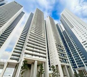 ワールドシティタワーズアクアタワー