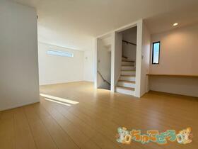 東京都八王子市子安町１丁目