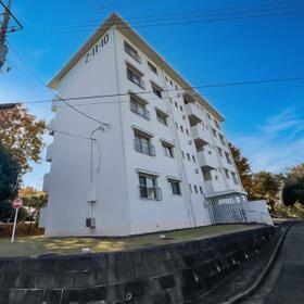鶴川二丁目住宅１１−１０号棟