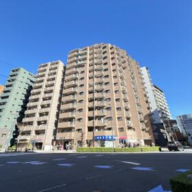 モリス日暮里駅前