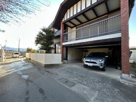 山梨県甲府市横根町