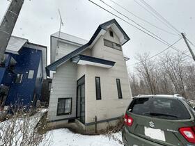 秋田県大館市比内町片貝字伊勢堂東