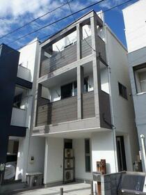 東京都荒川区荒川８丁目