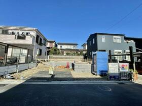 神奈川県横浜市金沢区釜利谷西３丁目