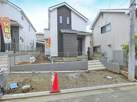 東京都町田市金井ヶ丘２丁目