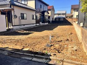 福井県福井市花月２丁目