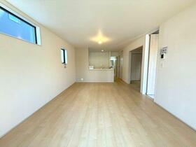 埼玉県草加市瀬崎５丁目