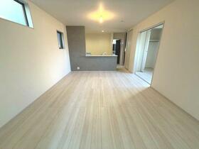 埼玉県草加市瀬崎５丁目