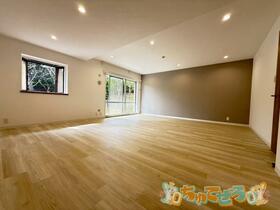 コスモフォーラム多摩３号棟１階　京王多摩センター駅歩２２分