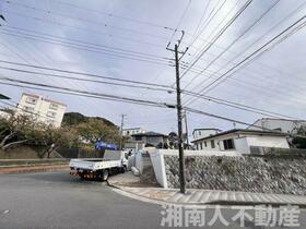 神奈川県逗子市池子３丁目