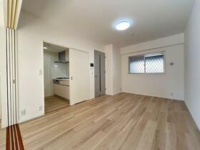 エンクレスト天神南ＩＩＩ　４０３