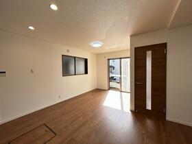 大阪府堺市西区草部