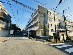 サンノーマンション　３階