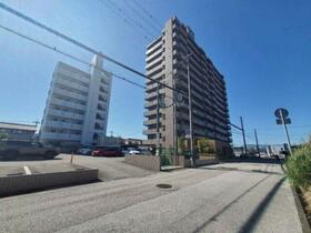 高知市新田町　サーパス新田