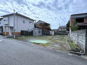 富山県富山市秋吉新町