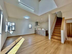 愛媛県松山市西長戸町