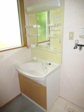 apartment 秋田県大館市東台３丁目
東台の賃貸情報を見る
物件地図