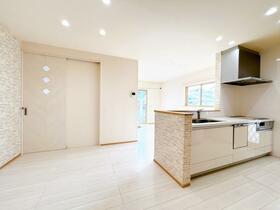 兵庫県たつの市御津町苅屋