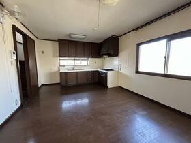 長野県佐久市取出町