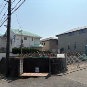 東京都町田市三輪緑山２丁目