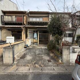 京都府京都市右京区太秦御領田町