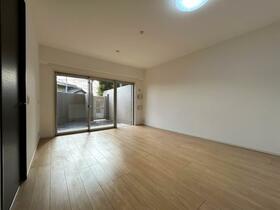 サーパス見和イーストテラス　１０１