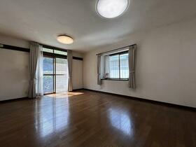 香川県高松市前田東町