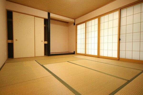 detached 東京都文京区西片２丁目

地図を見る