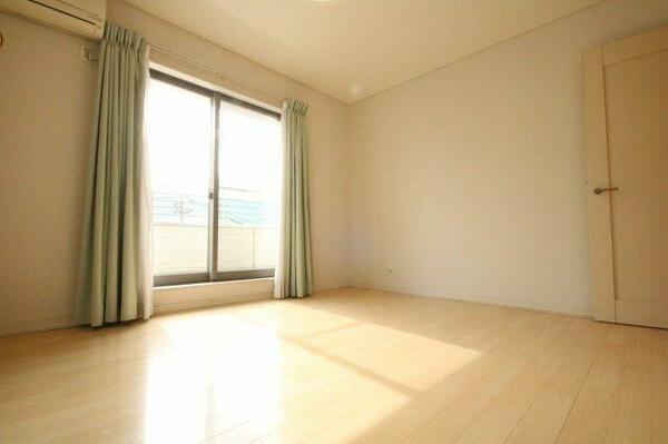 detached 東京都文京区西片２丁目

地図を見る