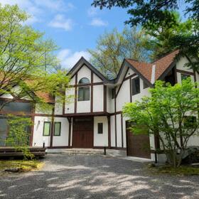 長野県北佐久郡軽井沢町大字長倉