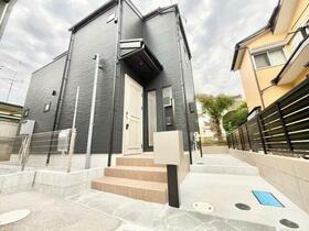 東京都世田谷区喜多見４丁目