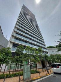 プリズムタワー