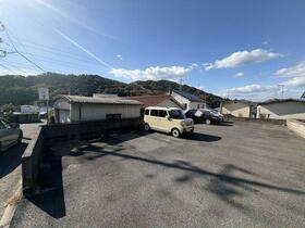 広島県広島市東区戸坂新町１丁目