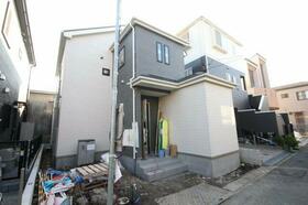 埼玉県三郷市戸ケ崎３丁目