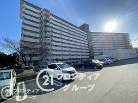 向島ニュータウン第３街区Ｃ棟　中古マンション