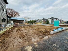 千葉県八街市八街ほ